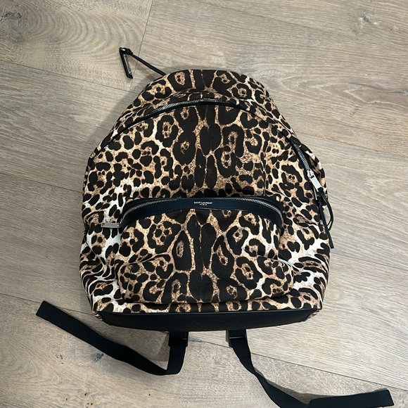 City Bag Leopard Print Backpack - Picture 4 of 6